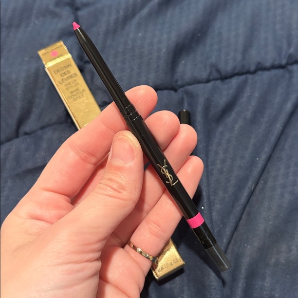 NIB Ysl lip liner